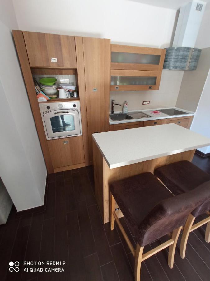 Apartment Verano Njivice Exteriör bild